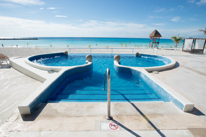 Hotel Krystal Cancun