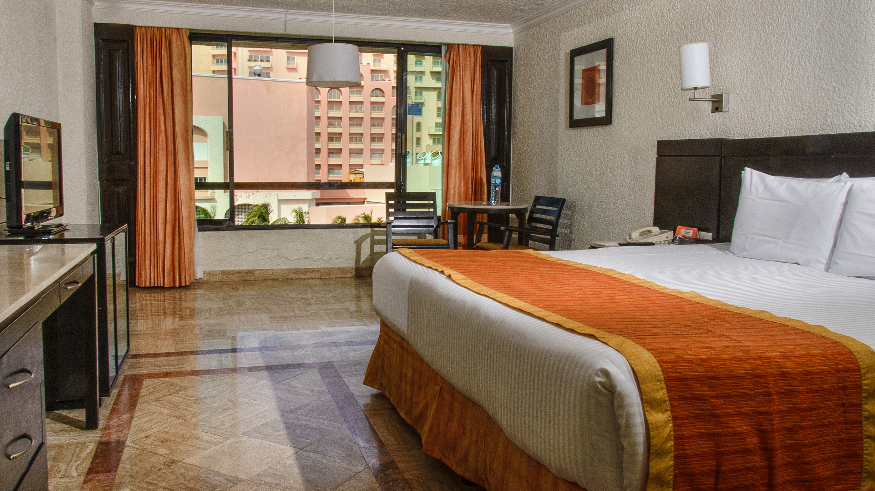 Hotel Krystal Cancun